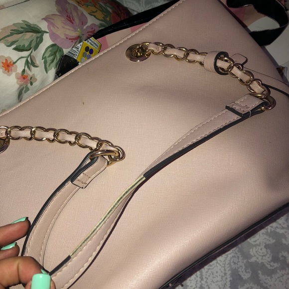 Handbag - Picture 2 of 3